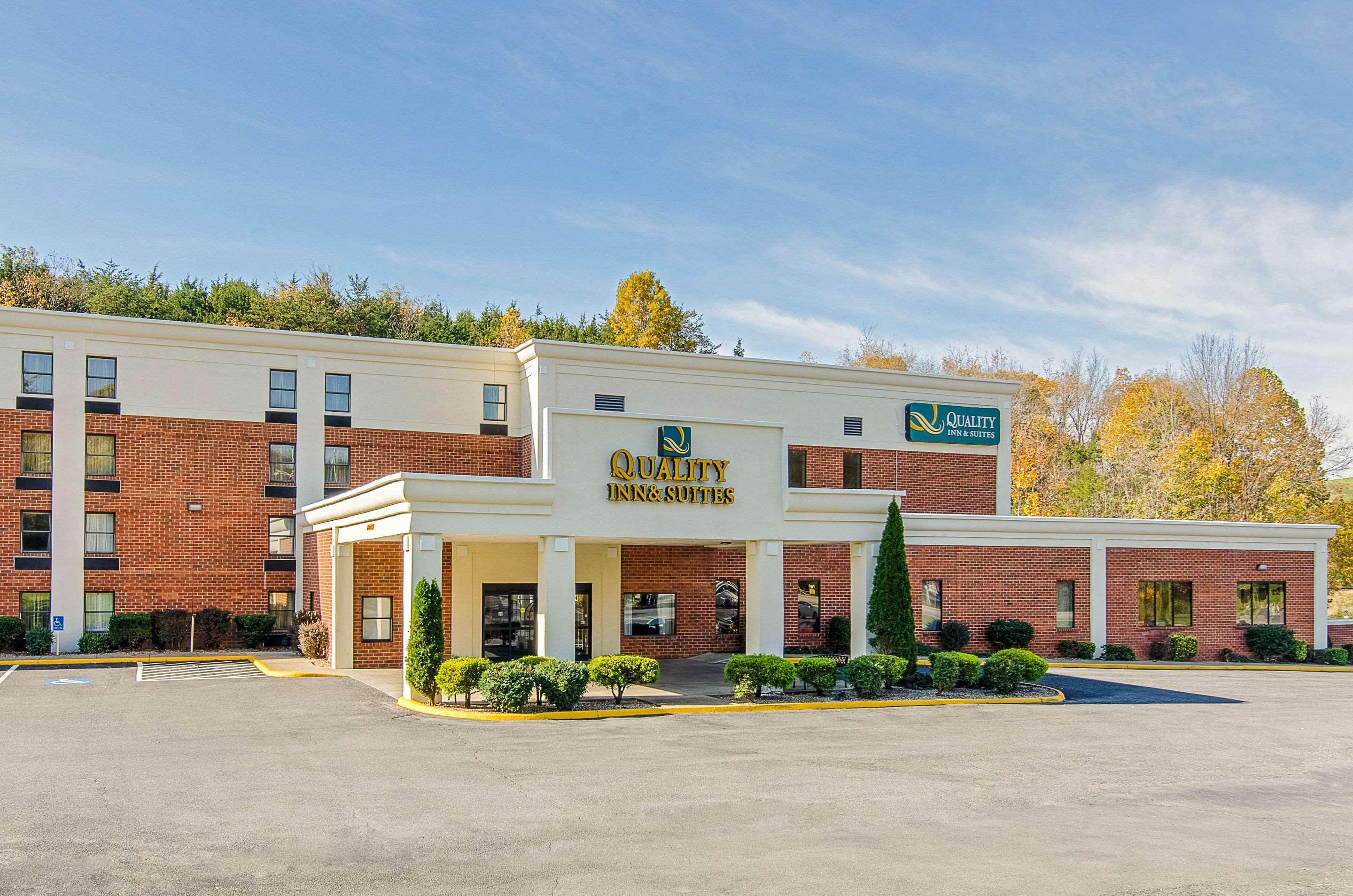 Quality Inn & Suites Lexington Near I-64 And I-81 Timber Ridge Eksteriør billede